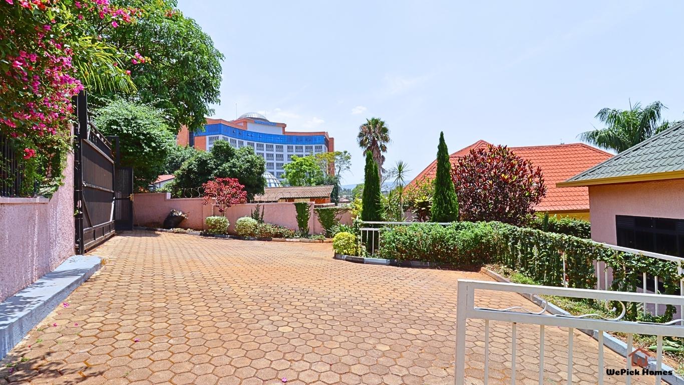 3-Bedroom House for Rent in Kacyiru, Kigali | WePick Homes Real Estate.