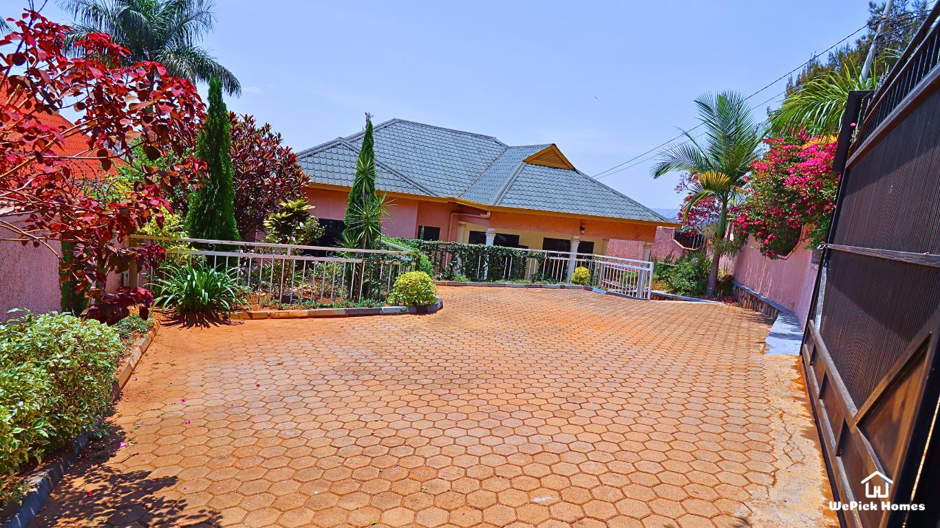 3-Bedroom House for Rent in Kacyiru, Kigali | WePick Homes Real Estate.