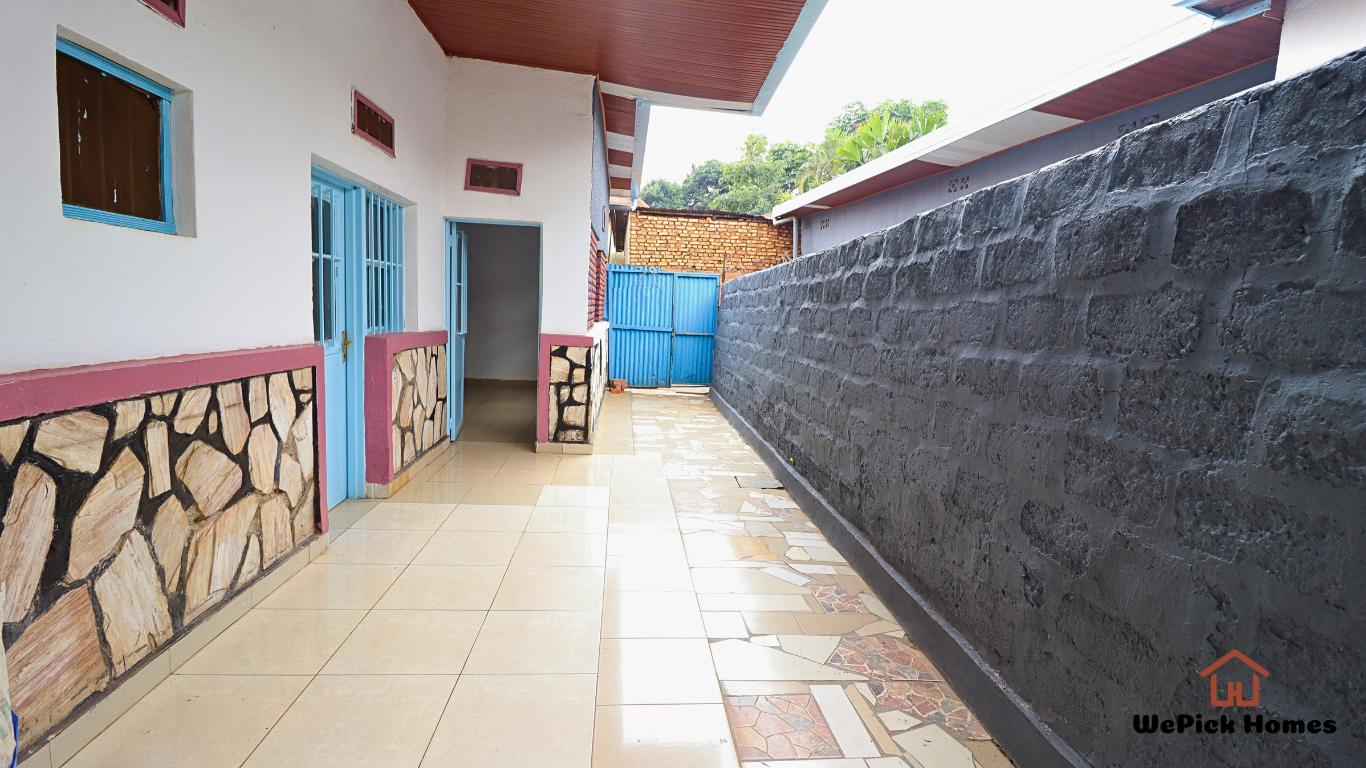 Unfurnished 3-Bedroom House For Rent in Kacyiru Kigali | WePick Homes Real Estate.