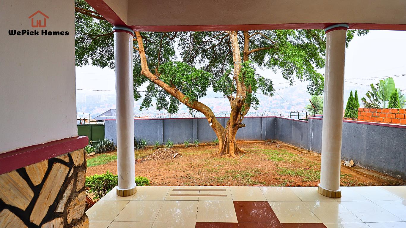Unfurnished 3-Bedroom House For Rent in Kacyiru Kigali | WePick Homes Real Estate.