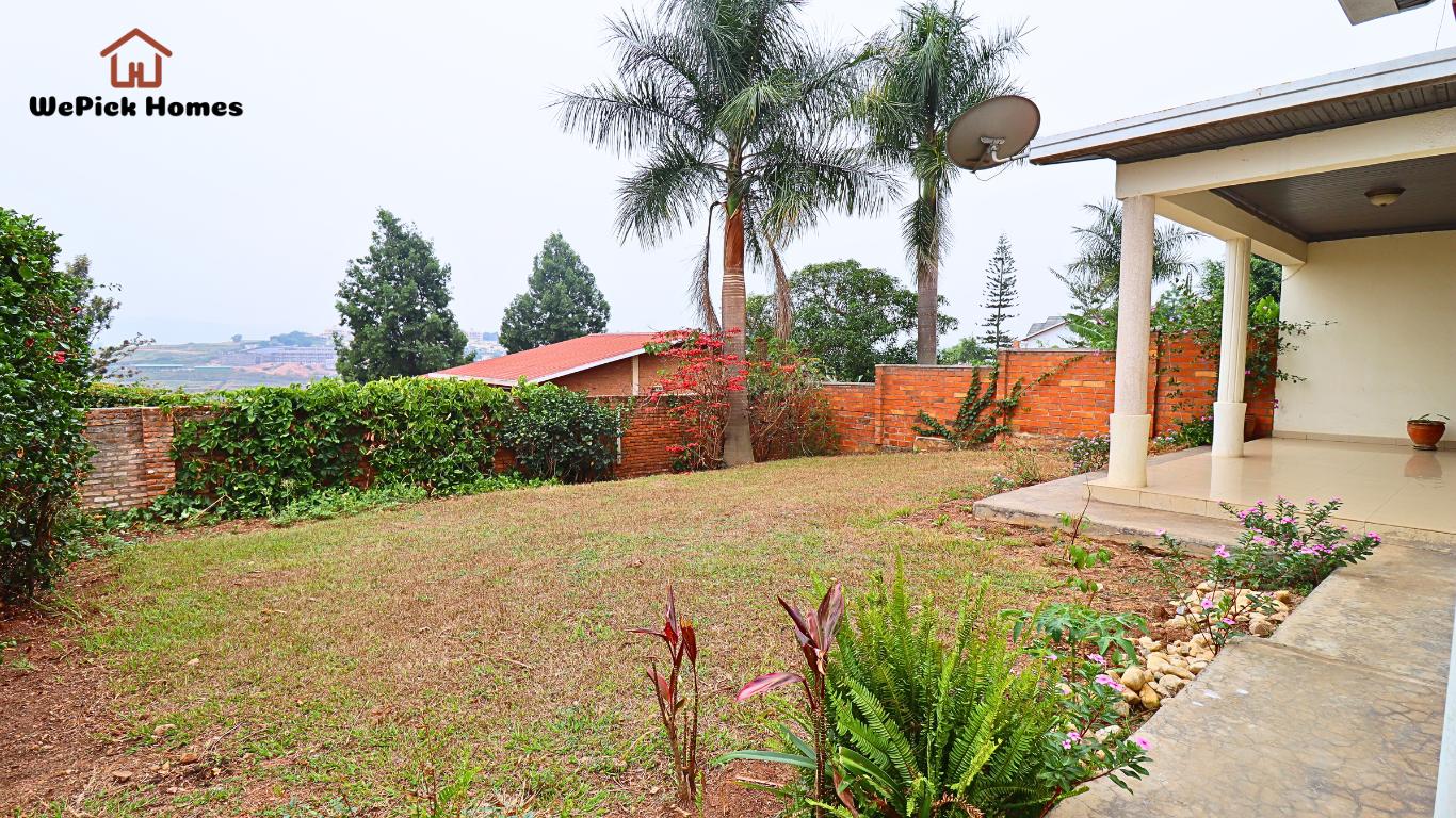 3-Bedroom House Semi-Furnished For Rent in Kacyiru, Kigali | WePick Homes Real Estate.